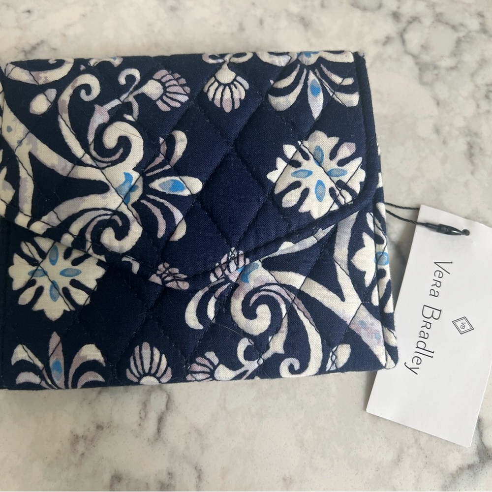 NWT Vera Bradley Steel Blue Medallion Wallet